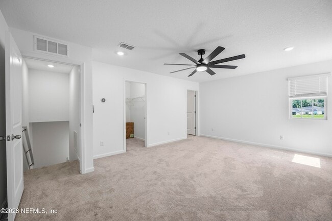 Building Photo - 3239 Golden Eye Dr