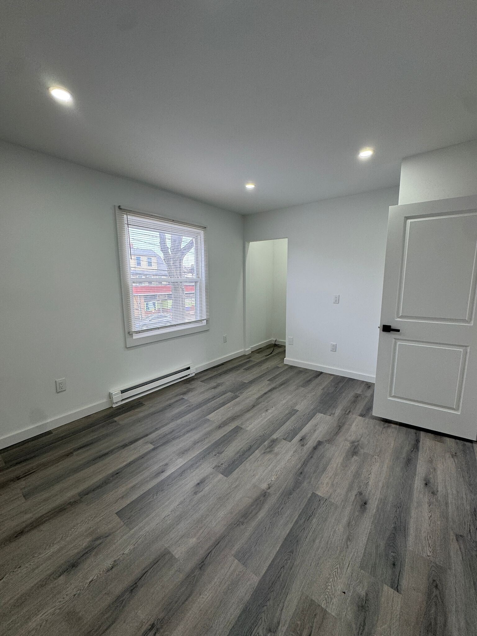 Building Photo - 96 Broughton Ave