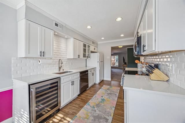 Building Photo - 10019 Regal Park Ln