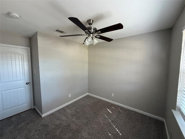 Building Photo - 1833 Grove Cir