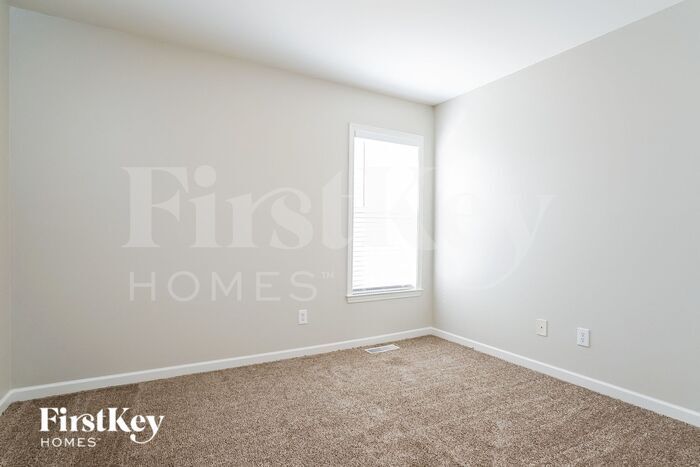 Building Photo - 5952 Bluestem Cir