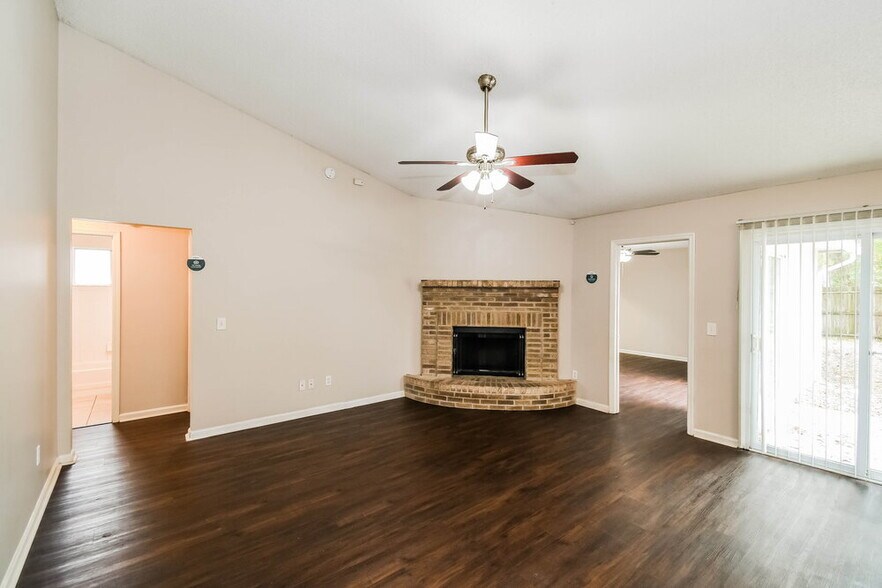Building Photo - 2578 Tramore Pl