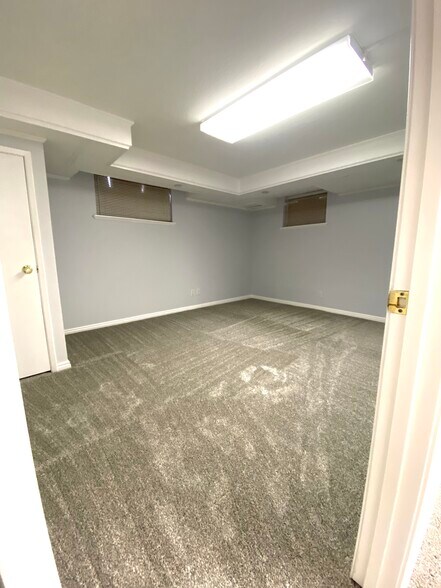 Bedroom 3 - 2115 Browning Ave S