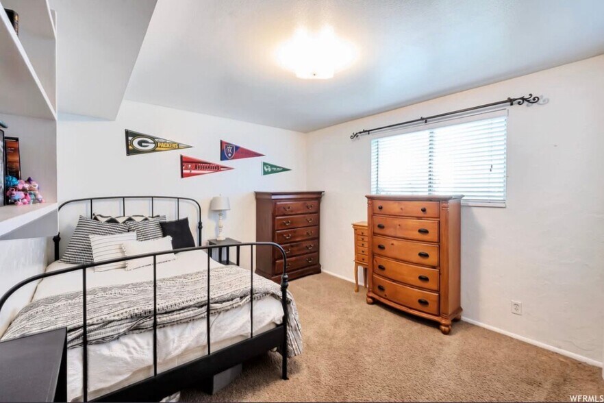 Building Photo - 1228 N 760 W