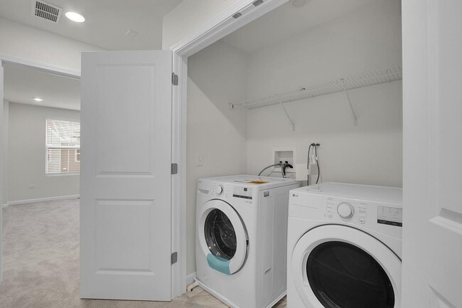 Building Photo - 6275 Sandbelt Dr