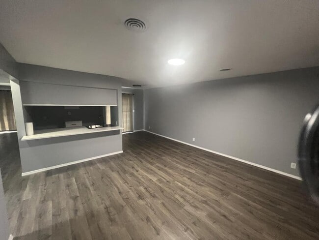 Building Photo - 2909 S 101st E Ave