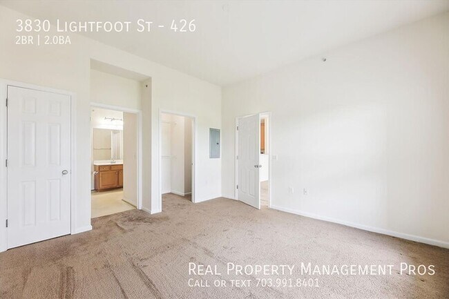 Building Photo - 3830 Lightfoot St