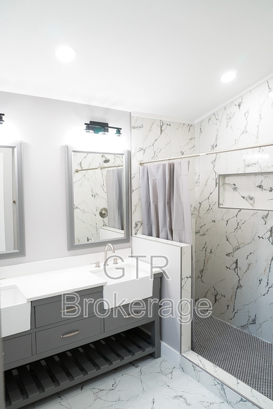 Building Photo - 307 Cheryl Ct