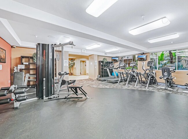 Building Photo - 4060 Glencoe Ave