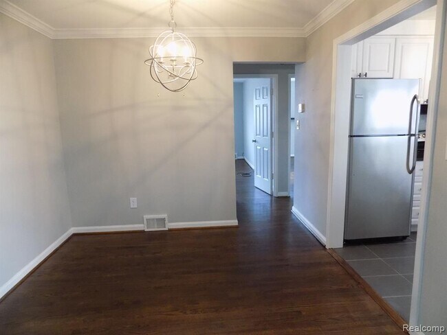 Building Photo - 25863 Woodward Ave