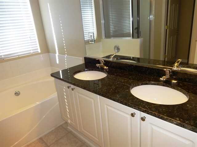 Building Photo - 8609 Coppergrove Dr