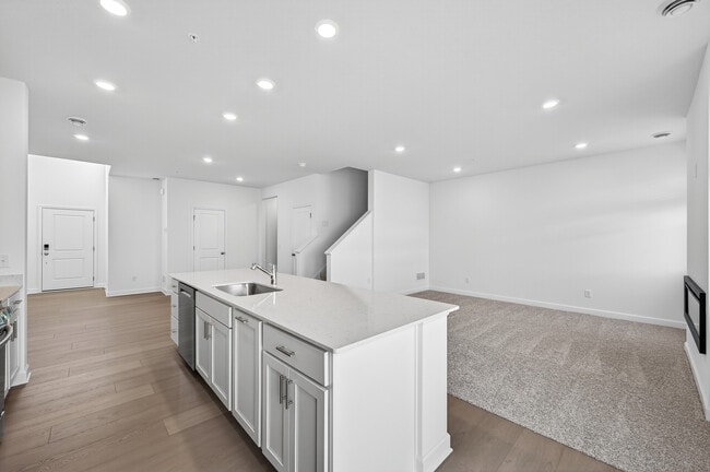 Building Photo - 14425 Allerton Way