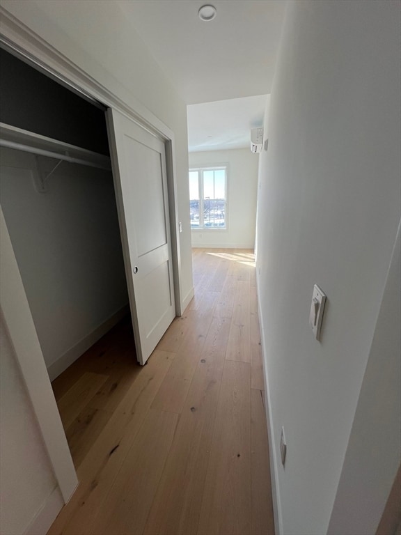 Building Photo - 105 Sea St