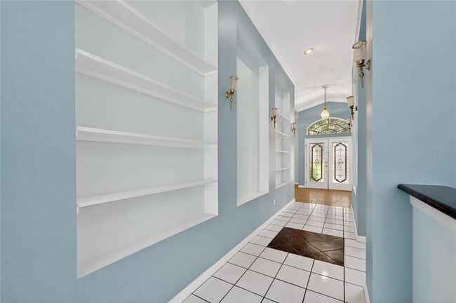 Building Photo - 4517 Oak River Cir