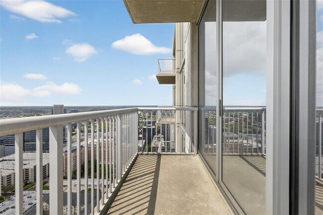 Building Photo - 855 Peachtree St NE