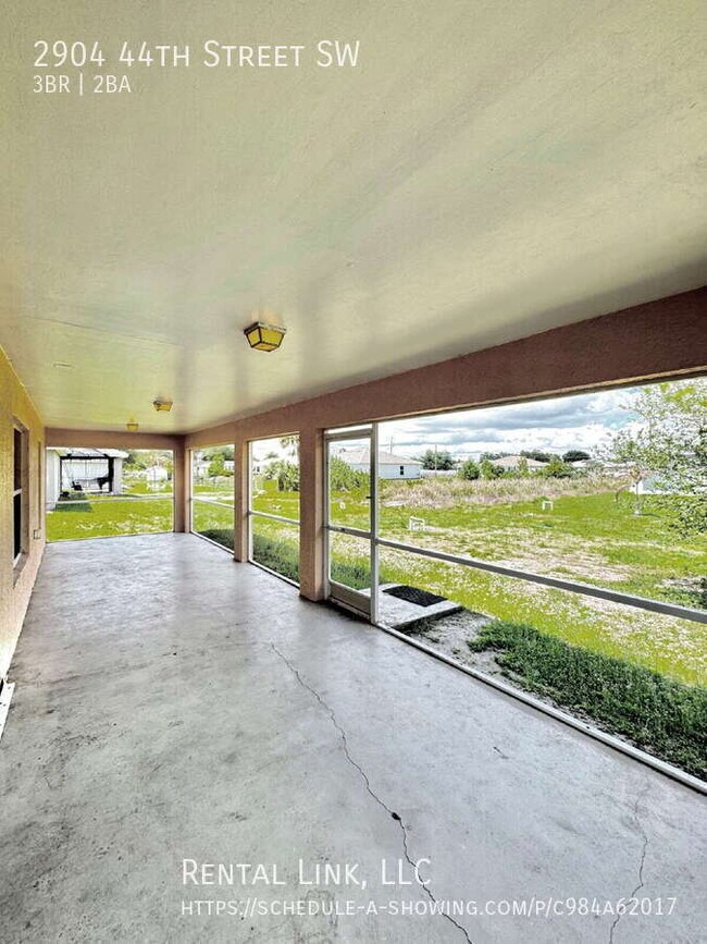 Building Photo - 2904 44th St SW