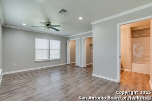 Building Photo - 479 S Sycamore Ave