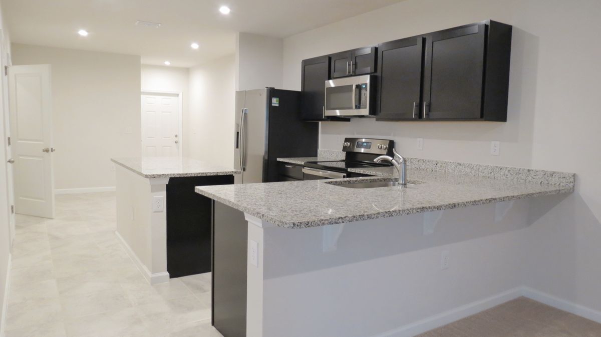 Building Photo - 271 Blueberry Ln