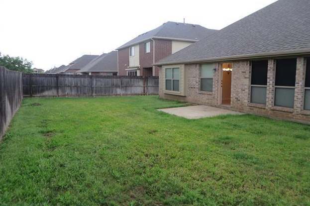 Building Photo - 2633 Pine Trail Dr