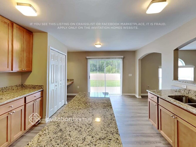 Building Photo - 30631 Birdhouse Dr