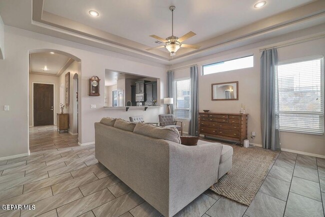 Building Photo - 7305 Golden Sage Dr