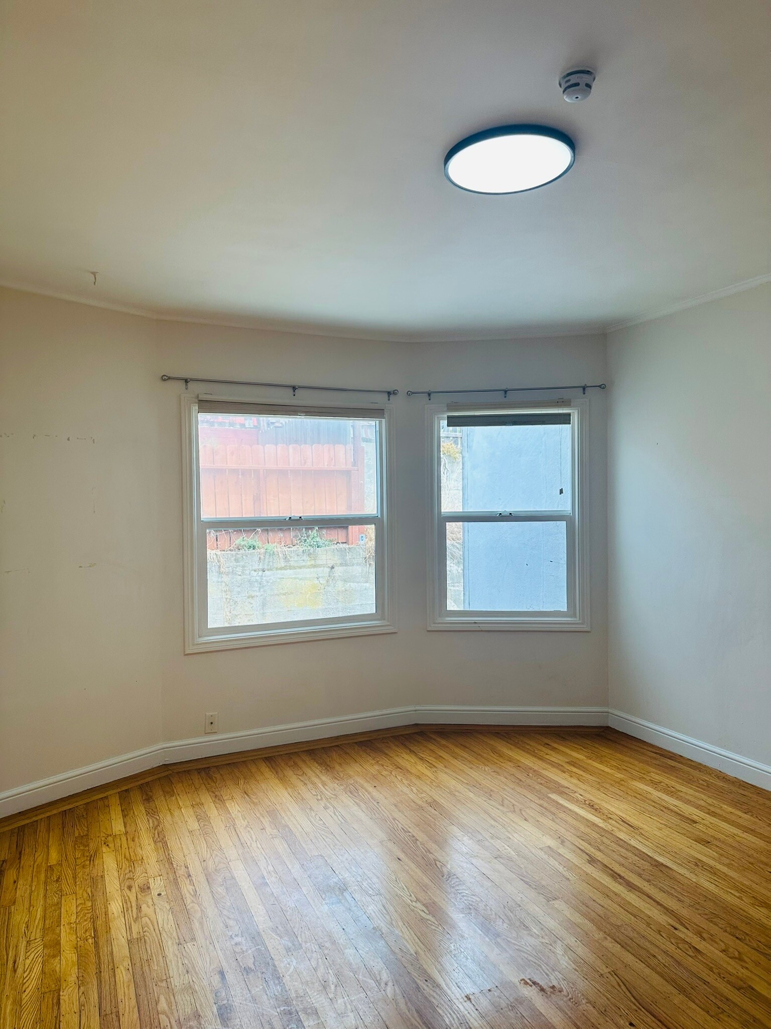 BeBedroom1 13ft x 11ftdroom 1 - 245 Concord St