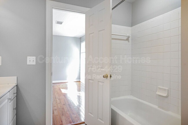 Building Photo - 20964 Promontory Square