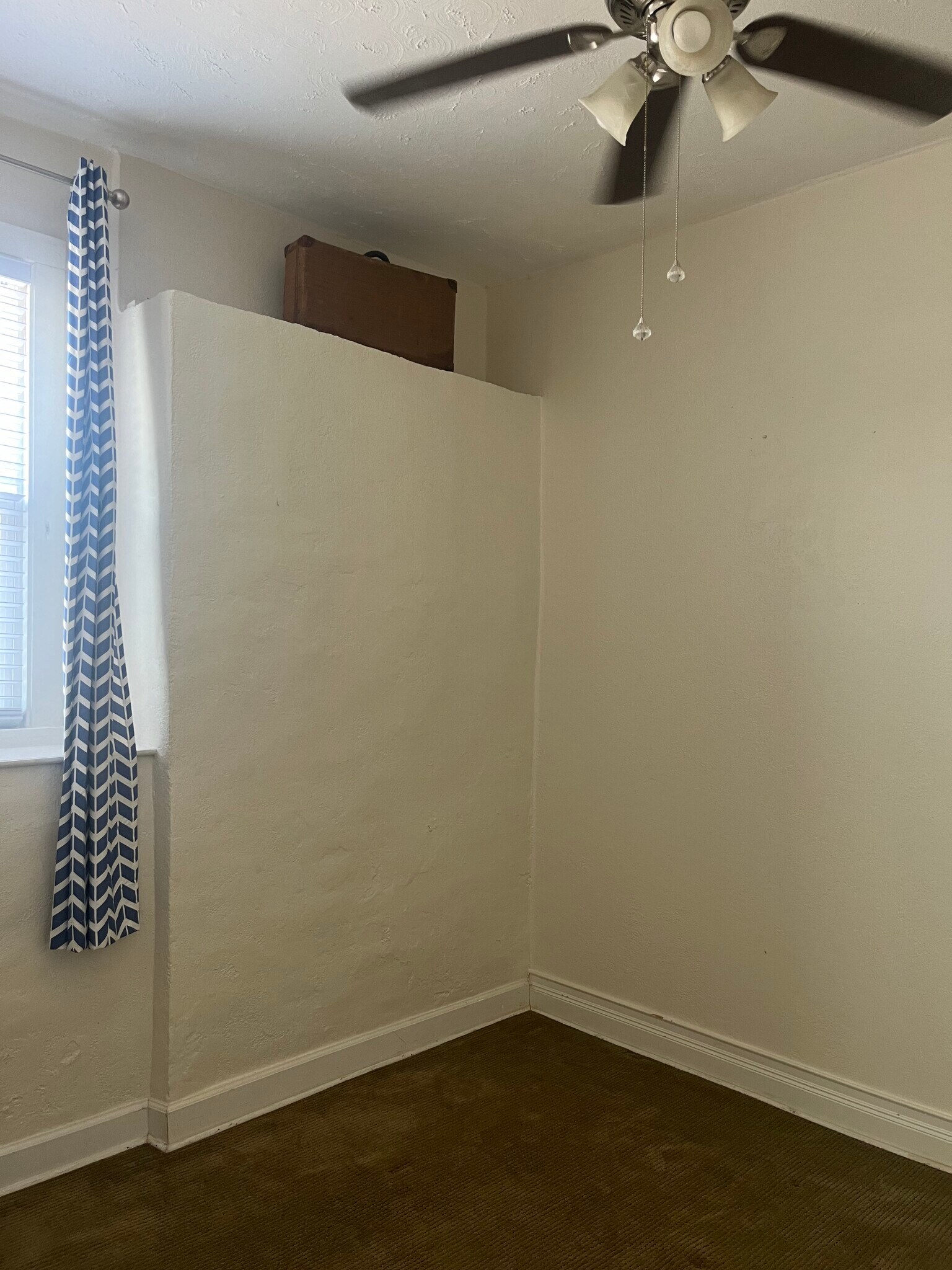 Building Photo - 211 King St