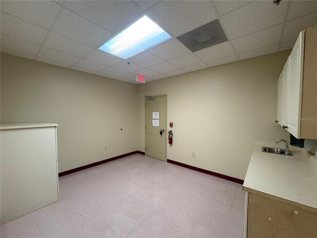 Building Photo - 13250 N 56th St