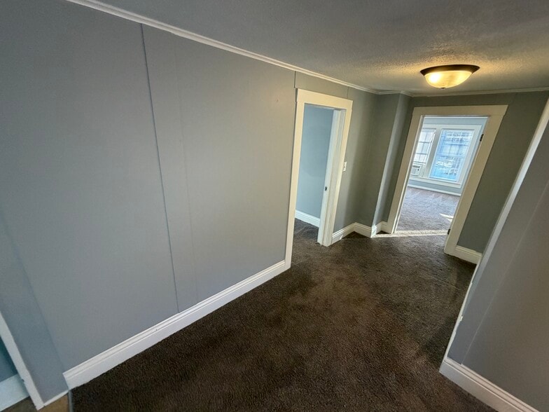 Building Photo - 718 Yuba St