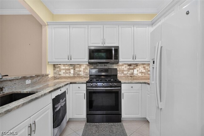 Building Photo - 3241 Cottonwood Bend