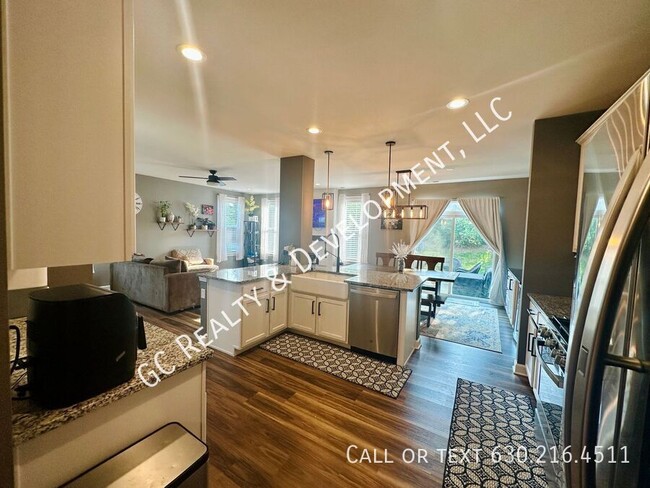 Building Photo - 4144 Calder Ln