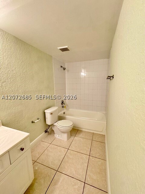 Building Photo - 4920 NW 79th Ave