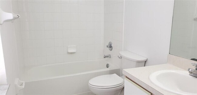 Building Photo - 6138 Olivedale Dr