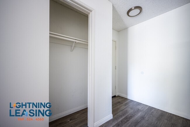 Building Photo - 14201 Victory Blvd