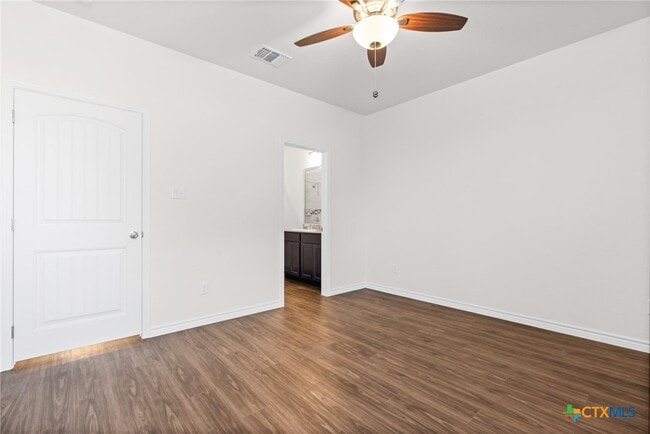 Building Photo - 5109 Rose Petal Ct