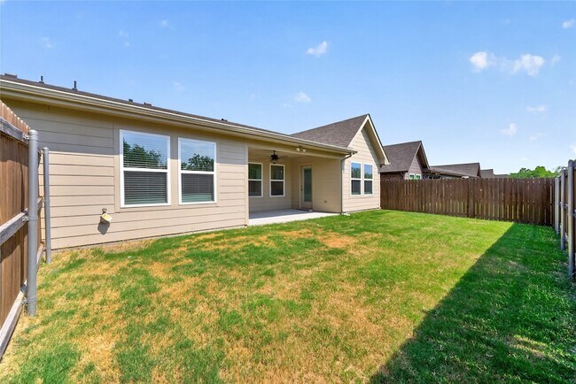 Building Photo - 8507 Christie Ln