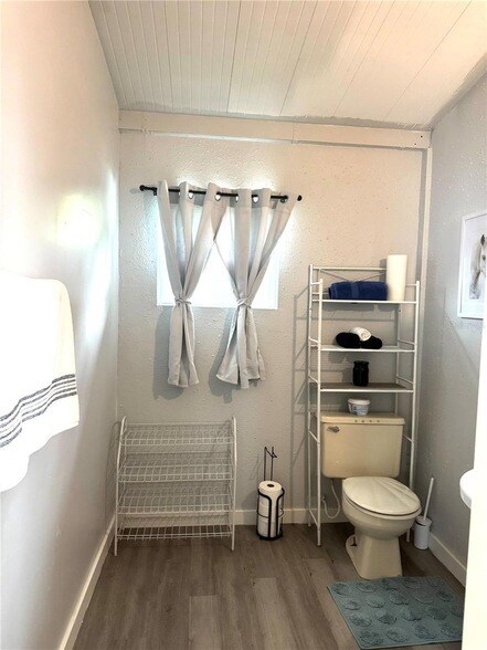 Building Photo - 5829 12th St