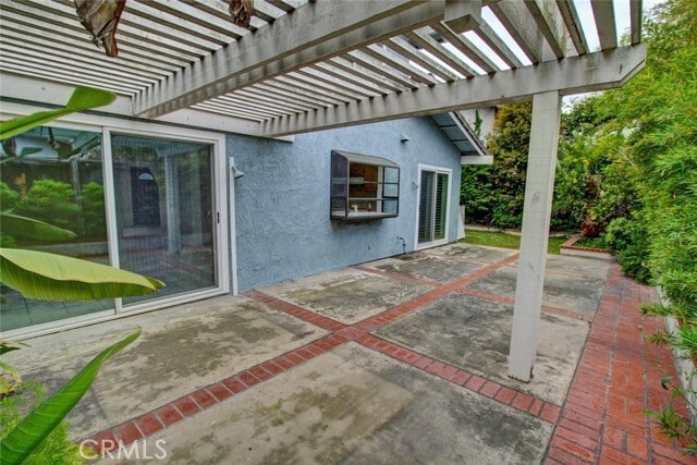 Building Photo - 8 Sparrowhawk