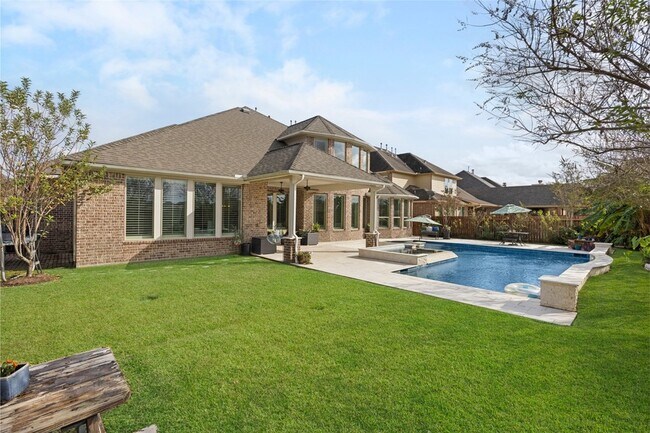 Building Photo - 16817 W Caramel Apple Trail