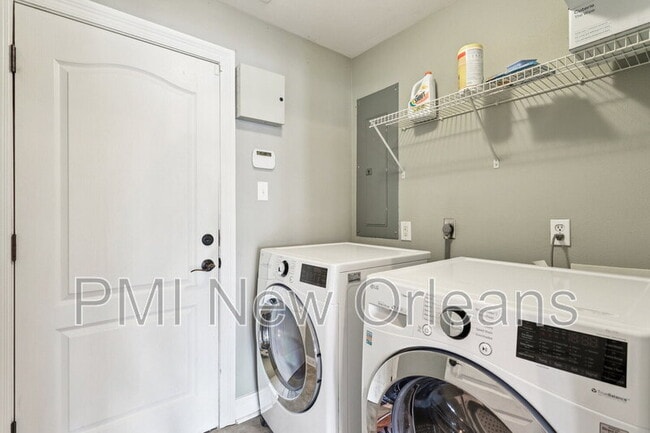 Building Photo - 114 Eden Isles Dr