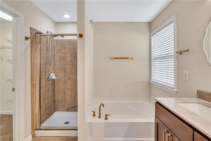 Building Photo - 6174 Indian Wood Cir