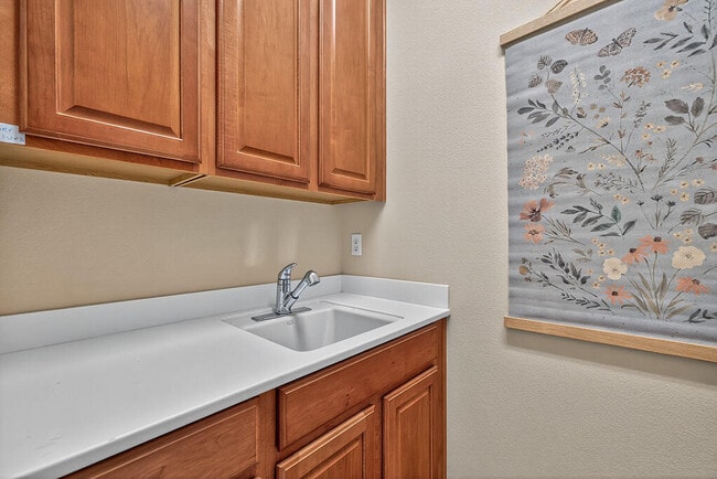 Building Photo - 40751 Calle Los Osos