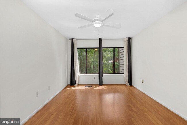 Building Photo - 11545 Hearthstone Ct