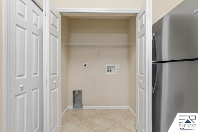 Building Photo - 51 Seaton Valley Path