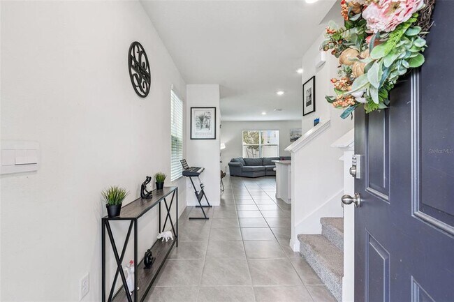 Building Photo - 5667 Chorleywood Ln