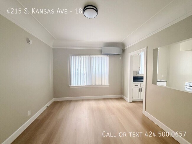 Building Photo - 4215 S Kansas Ave