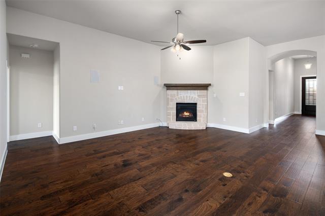 Building Photo - 1204 Yellowthroat Dr