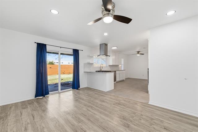 Building Photo - 864 Rainbow Trail