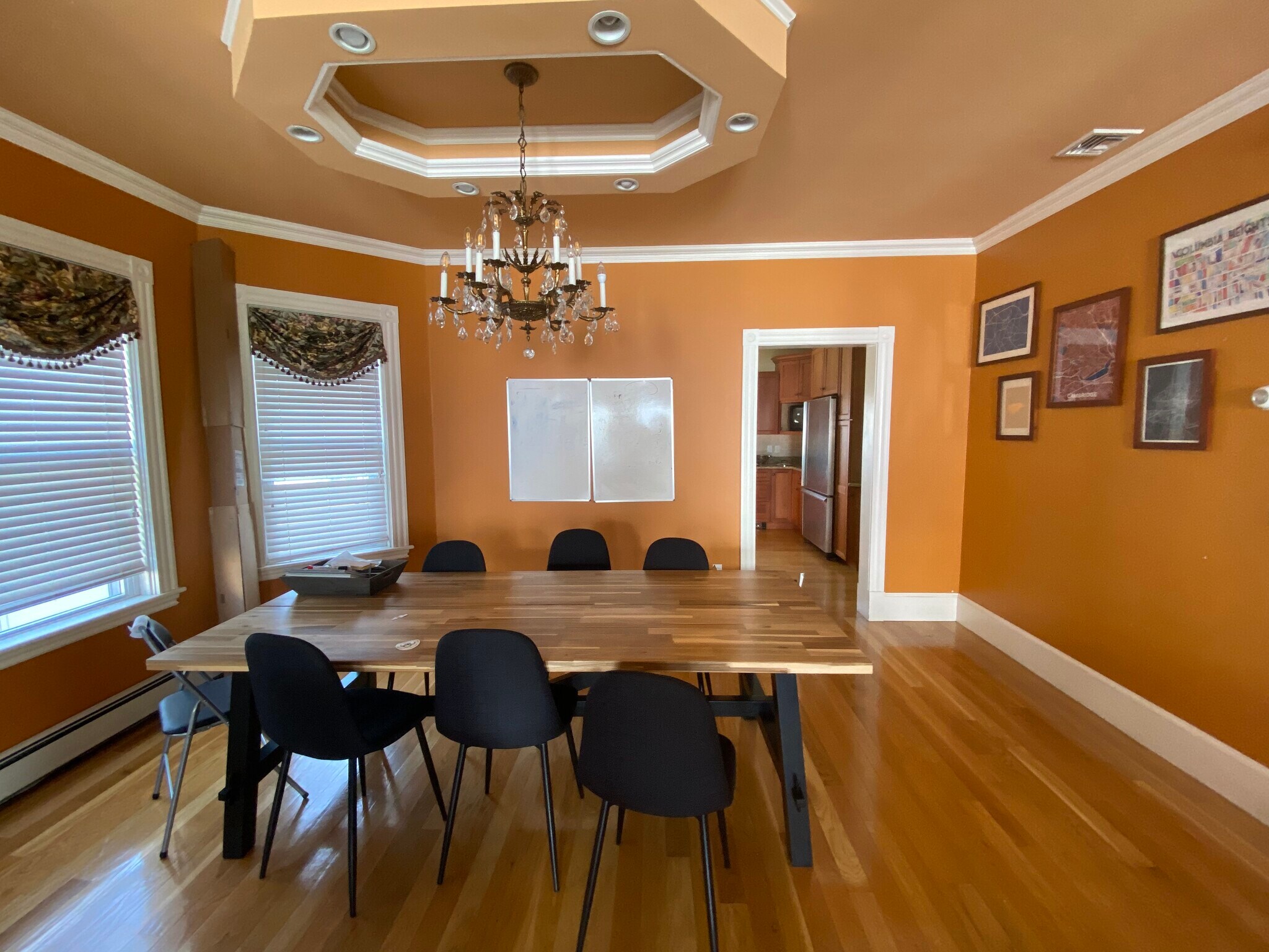 Building Photo - 6 Saint Paul St